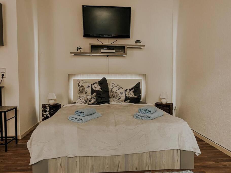 Unser Sonniges Apartment Mit Wlan, Netflix, Xbox Магдебург Екстериор снимка